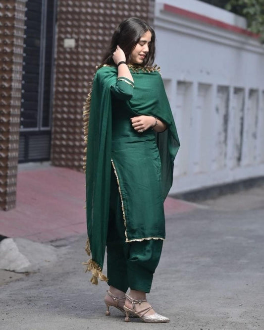 Loom n Bloom Women’s Vibrant Green/Pink  Blooming Ethnic Suit Set – Elegant Festive Party Wear with Sequined Embroidery & Designer Dupatta
